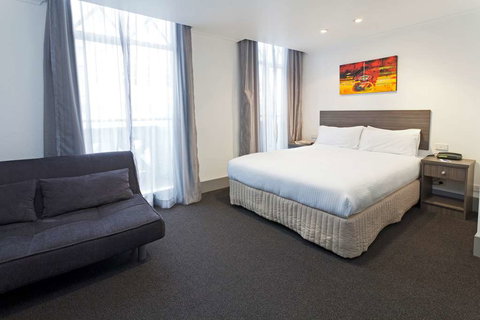 Causeway Inn On The Mall - Accommodation Coffs Harbour 6
