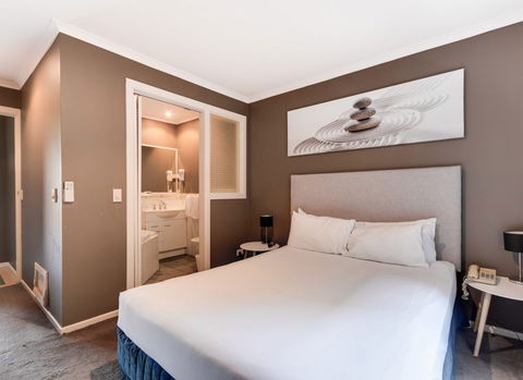 Aqualuna Beach Resort - Accommodation Coffs Harbour 1