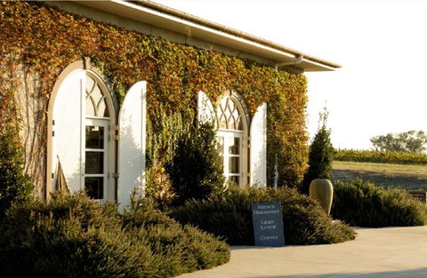 Victoria House Motor Inn - Accommodation Coffs Harbour 1