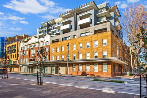Terminus Apartment Hotel, Ascend Coll - Accommodation Coffs Harbour 1