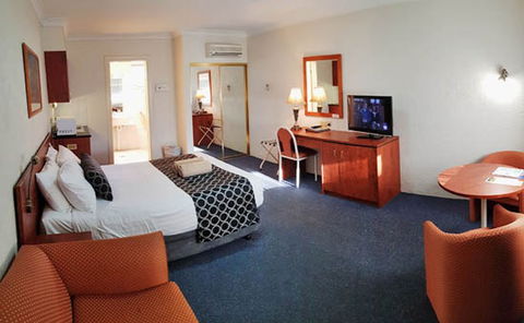 Amber Court Motor Inn - Accommodation Coffs Harbour 1