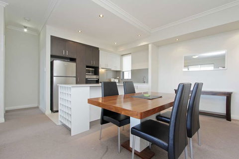 Zappeion Apartments - Accommodation Coffs Harbour 1