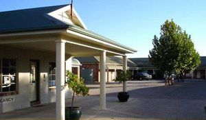 Cowra NSW Accommodation Coffs Harbour