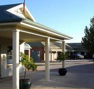 Country Gardens Motor Inn - Accommodation Coffs Harbour