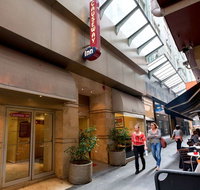 Causeway Inn On The Mall - Accommodation Coffs Harbour