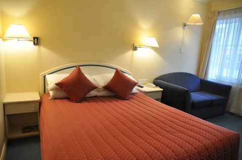 Sunrise Motor Inn - Accommodation Coffs Harbour 1