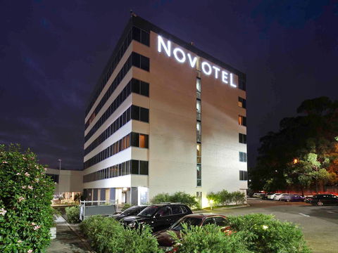 Novotel Sydney Rooty Hill - Accommodation Coffs Harbour 0