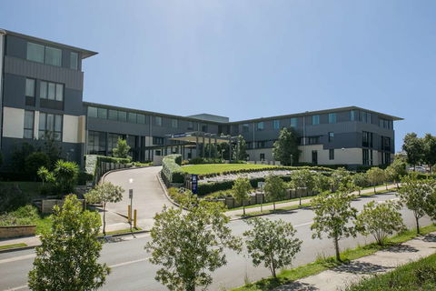 Alpha Hotel Eastern Creek - Accommodation Coffs Harbour 0