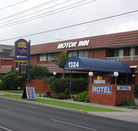Hume Villa Motor Inn - Accommodation Coffs Harbour