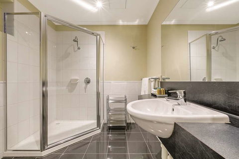 Lake Inn Ballarat - Accommodation Coffs Harbour 3