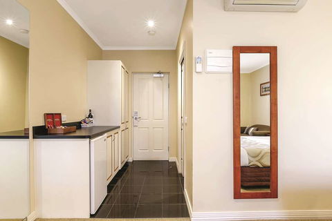 Lake Inn Ballarat - Accommodation Coffs Harbour 6