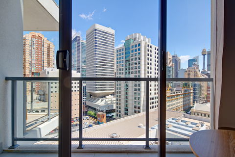 Zara Tower Serviced Apartments - Accommodation Coffs Harbour 2