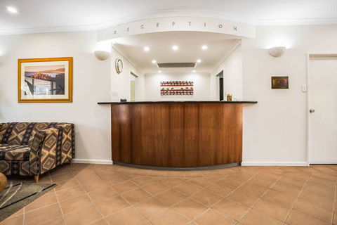 Karratha Central Apartments - Accommodation Coffs Harbour 1