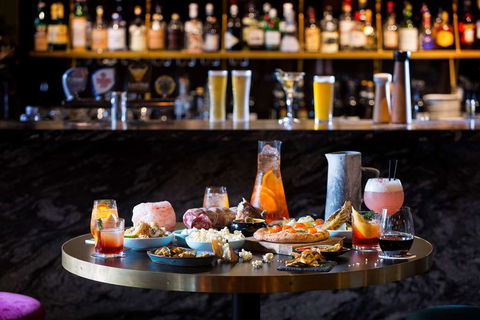 East Hotel - Accommodation Coffs Harbour 9
