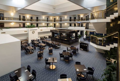 Ramada by Wyndham Diplomat Canberra - Accommodation Coffs Harbour 12