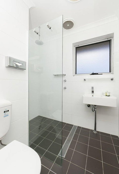 Forrest Hotel & Apartments - Accommodation Coffs Harbour 5