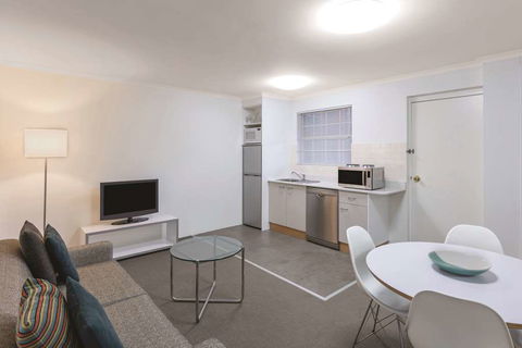 Adina Serviced Apts Canberra Kingston - Accommodation Coffs Harbour 10