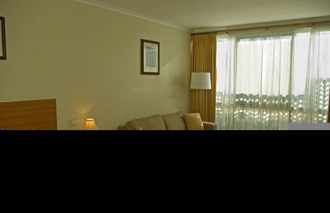 Admiralty Inn - Accommodation Coffs Harbour 3