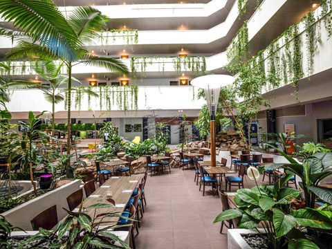 Novotel Darwin Atrium - Accommodation Coffs Harbour 12