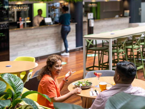 Novotel Darwin Atrium - Accommodation Coffs Harbour 13