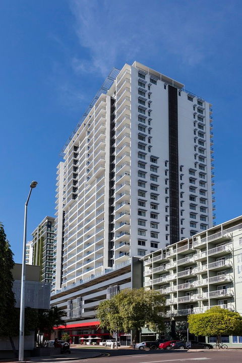 Oaks Elan Darwin - Accommodation Coffs Harbour 0