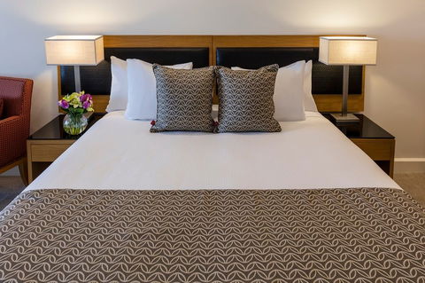 Oaks Elan Darwin - Accommodation Coffs Harbour 2
