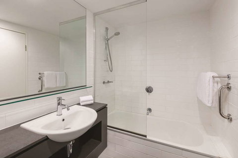 Vibe Hotel Darwin Waterfront - Accommodation Coffs Harbour 5
