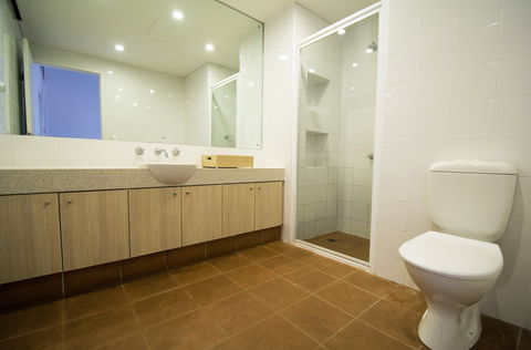 Emu Walk Apartments, Grand Mercure Apts - Accommodation Coffs Harbour 1