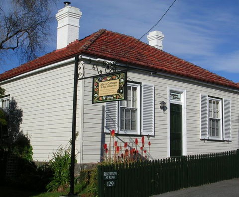 Alice's Cottages - Accommodation Coffs Harbour 0