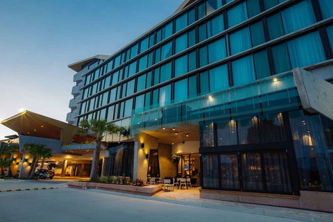 Eatons Hill Hotel - Accommodation Coffs Harbour 0