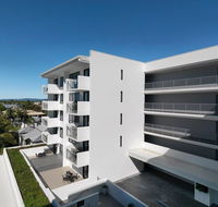 Oaks Carlyle - Accommodation Coffs Harbour