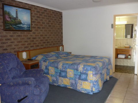 Lantern Motor Inn - Accommodation Coffs Harbour 1