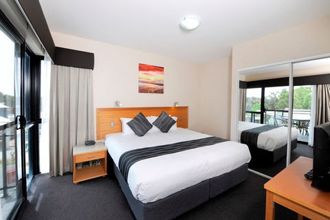 Assured Ascot Quays Apartment Hotel - Accommodation Coffs Harbour 2