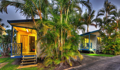 Alex Beach Cabins & Tourist Park - Accommodation Coffs Harbour 0