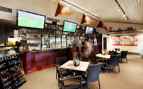 Mission Beach Resort - Accommodation Coffs Harbour 10