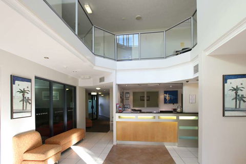 Caloundra Central Apartment Hotel - Accommodation Coffs Harbour 2