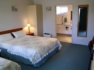 Wintersun Gardens Motel - Accommodation Coffs Harbour 1