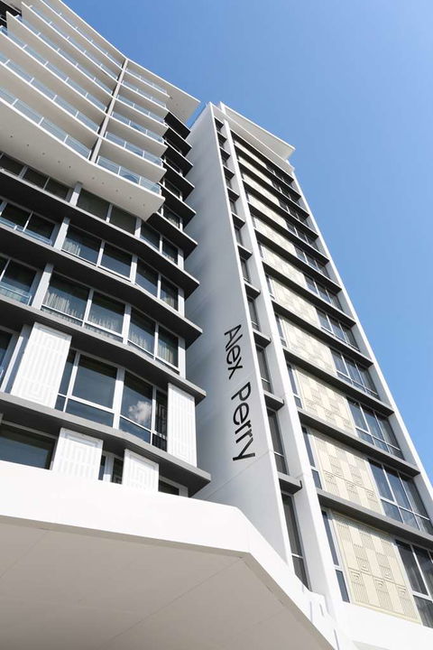 Alex Perry Hotel and Apartments - Accommodation Coffs Harbour 1
