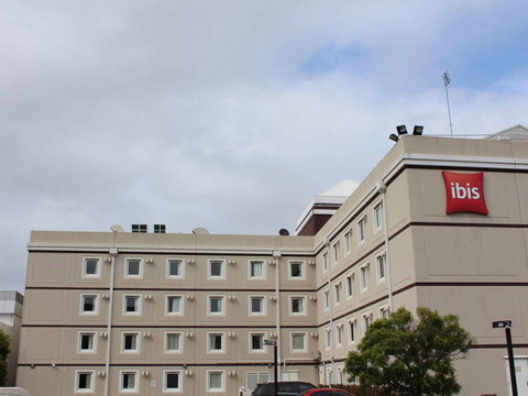 Ibis Newcastle - Accommodation Coffs Harbour 2