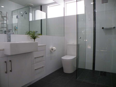 Hamilton Lonsdale Motel - Accommodation Coffs Harbour 1