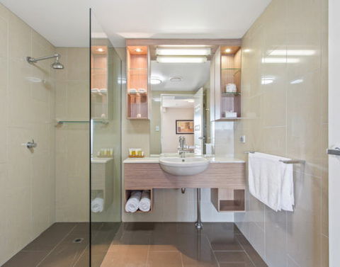 CBD Executive Apartments - Accommodation Coffs Harbour 2