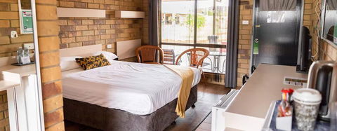 Abacus Motel Mount Isa - Accommodation Coffs Harbour 4