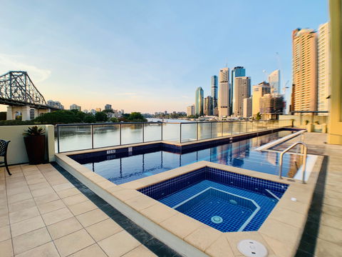 Astra Apartments Brisbane - Accommodation Coffs Harbour 10