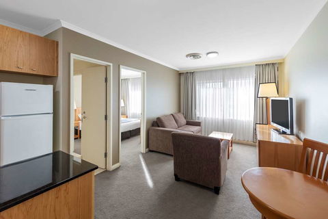 Nesuto Canberra Apartment Hotel - Accommodation Coffs Harbour 11