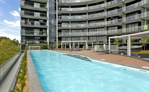 Astra Canberra Manhattan - Accommodation Coffs Harbour 13