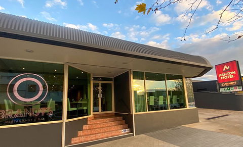 Ashton Townhouse Motel & Suites Tumut - Accommodation Coffs Harbour 0