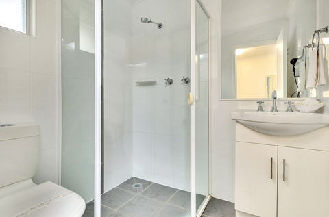 Jackie Howe Motel - Accommodation Coffs Harbour 2