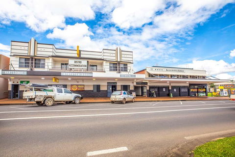 Atherton Hotel - Accommodation Coffs Harbour 0
