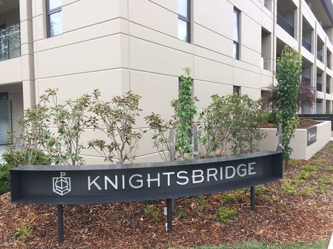 Knightsbridge Canberra - Accommodation Coffs Harbour 1