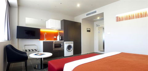 Abode Woden - Accommodation Coffs Harbour 2